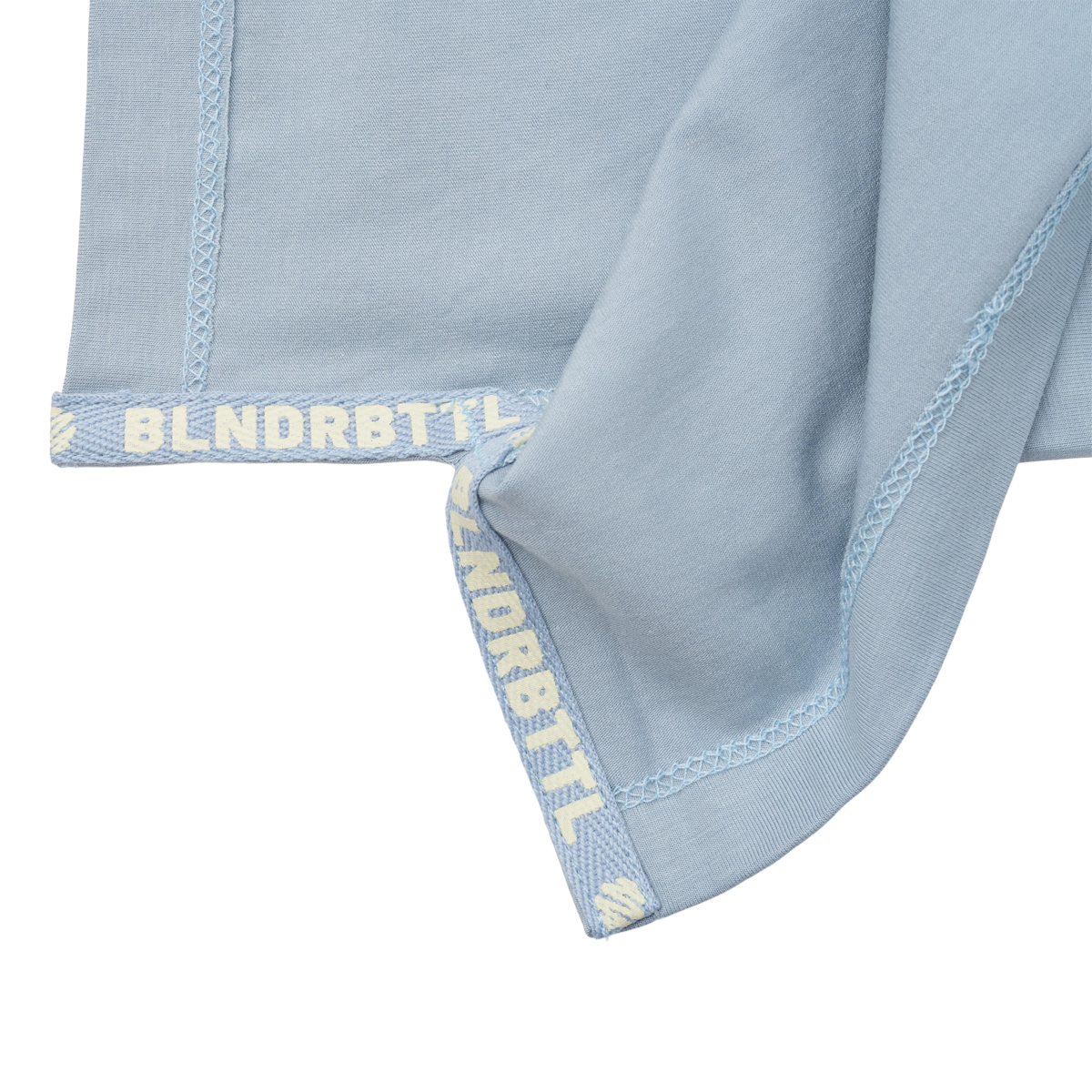 BlenderBottle Essential T-Shirt L8LK